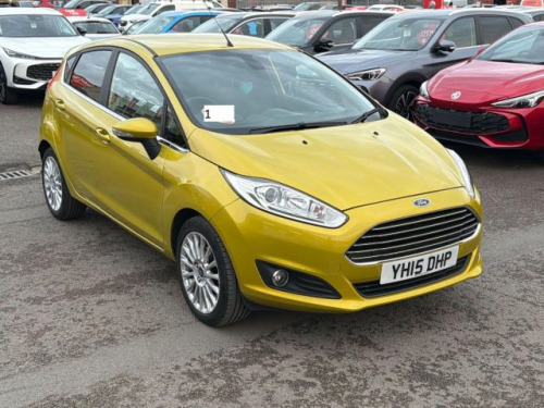 Ford Fiesta  1.6 Titanium Hatchback 5dr Petrol Powershift Euro 5 (105 ps)