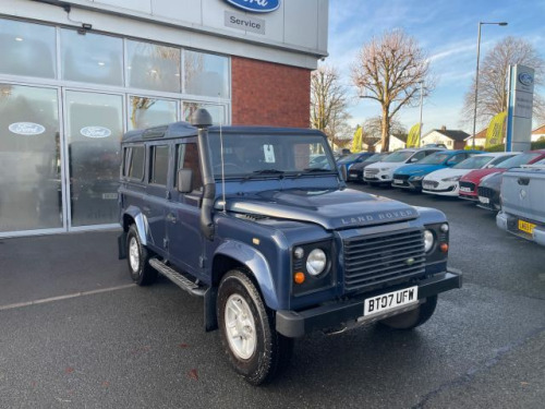 Land Rover 110  2.4 TDCi XS Station Wagon 5dr Diesel Manual 4WD MWB Euro 4 (122 bhp) 