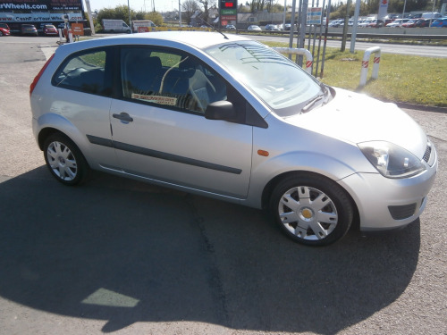 Ford Fiesta  STYLE CLIMATE 16V