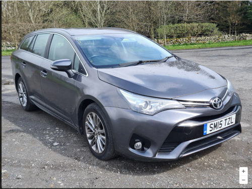 Toyota Avensis  D-4D BUSINESS EDITION