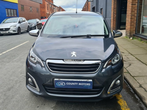 Peugeot 108  1.0 COLLECTION 5d 72 BHP Great spec, Reverse camer