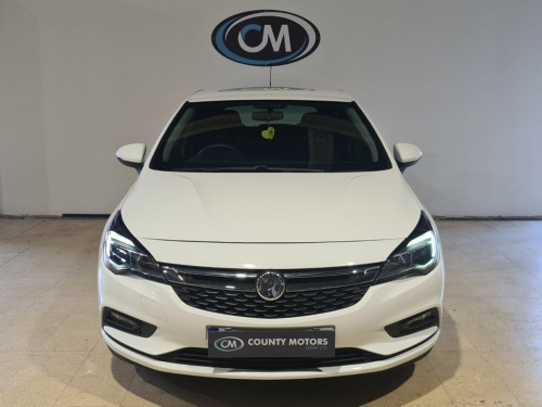 Vauxhall Astra  1.0 DESIGN ECOTEC S/S 5d 104 BHP Long MOT Oct 2024