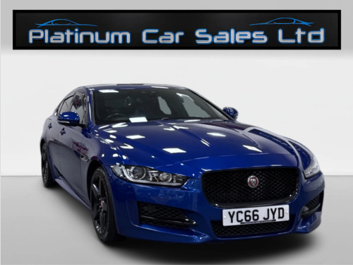 Jaguar XE  R-SPORT AUTO BLACK PACK 