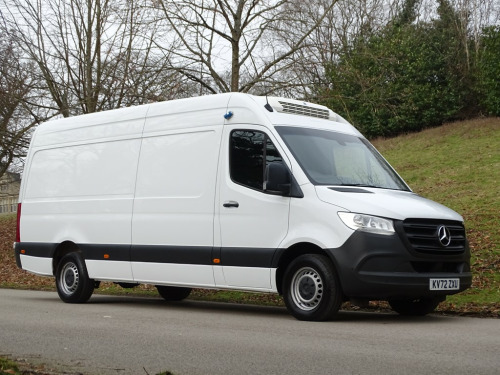 Mercedes-Benz Sprinter  2.0 317 CDI HD Progressive Panel Van 5dr Diesel Manual RWD L3 H2 Euro 6 (s/