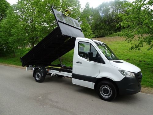Mercedes-Benz Sprinter  2.1 314 CDI Ready To Work 1Way Tipper 2dr Diesel Manual L2 Euro 6 (143 ps)