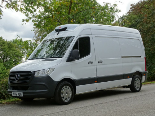 Mercedes-Benz Sprinter  2.0 315 CDI Progressive Panel Van 5dr Diesel Manual FWD L2 H2 Euro 6 (s/s)