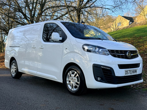 Vauxhall Vivaro  1.5 Turbo D 2900 Sportive Panel Van 5dr Diesel Manual L2 H1 Euro 6 (s/s) (1 