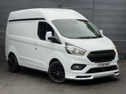 Ford Transit Custom  2.0 TDCI 130 PS G-SPORT SWB L1 H2 LIMITED FULLY LOADED WITH EXTRAS 