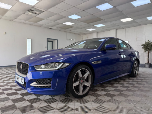 Jaguar XE  Jaguar XE 2.0 R-Sport Automatic