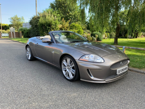 Jaguar XKR  XKR 2-Door