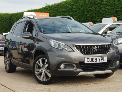 Peugeot 2008 Crossover  1.2 ALLURE PREMIUM  - PAN ROOF + SAT-NAV 