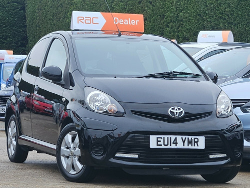 Toyota AYGO  1.0 Move With Style - SAT NAV - ONLY 46,000 MILES - 