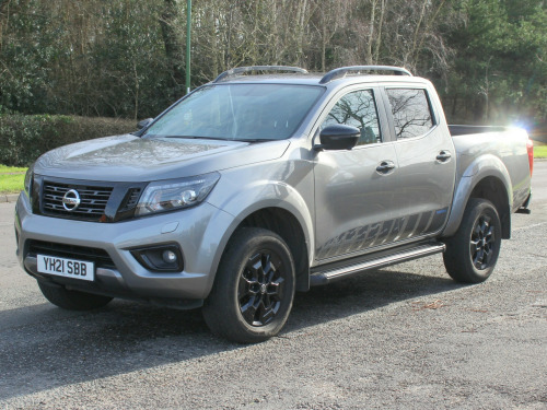 Nissan Navara  2.3 dCi N-Guard Double Cab Pickup 4dr Diesel Auto 4WD Euro 6 (190 ps)