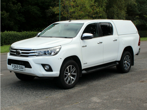 Toyota Hi-Lux  2.4 D-4D Invincible Pickup Double Cab 4dr Diesel Manual 4WD Euro 6 (s/s) (T