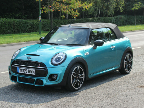 MINI Convertible  2.0 Cooper S Sport Convertible 2dr Petrol Steptronic Euro 6 (s/s) (192 ps)