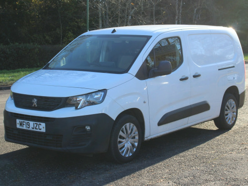 Peugeot Partner  1.6 BlueHDi 950 Professional Long Panel Van 6dr Diesel Manual LWB Euro 6 (s