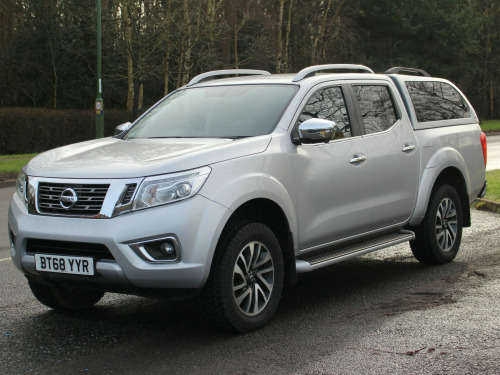 Nissan Navara  2.3 dCi Tekna Pickup Double Cab 4dr Diesel Auto 4WD Euro 6 (190 ps)