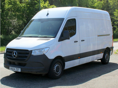 Mercedes-Benz Sprinter 2.0 315 CDI Premium Panel Van 5dr Diesel Manual FWD L2 H2 Euro 6 (s/s) (150