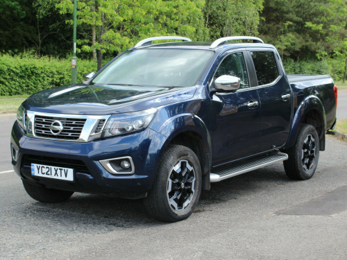 Nissan Navara  2.3 dCi Tekna Pickup Double Cab 4dr Diesel Auto 4WD Euro 6 (190 ps)