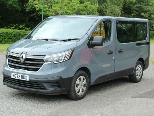 Renault Trafic  2.0 dCi 28 Business Minibus Double Cab 5dr Diesel Manual SWB Euro 6 (s/s) (