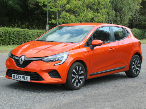 Renault Clio  1.0 TCe Iconic Edition Hatchback 5dr Petrol Manual Euro 6 (s/s) (90 ps)