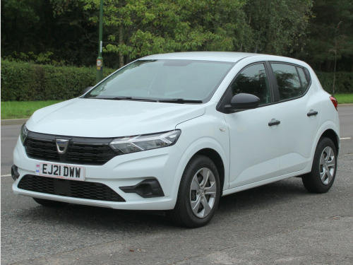 Dacia Sandero  1.0 TCe Essential Hatchback 5dr Petrol Manual Euro 6 (s/s) (90 ps)