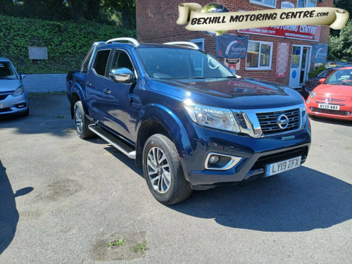 Nissan Navara  Double Cab Pick Up Tekna 2.3dCi 190 4WD**ONE OWNER FROM NEW**