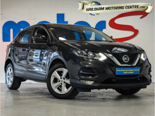 Nissan Qashqai  1.3 DiG-T 160 Acenta Premium 5dr**ONE OWNER FROM NEW**