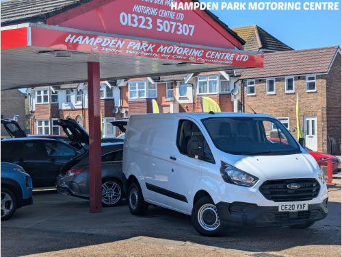 Ford Transit Custom  2.0 EcoBlue 105ps Low Roof Leader Van**ONE COMPANY OWNER** 