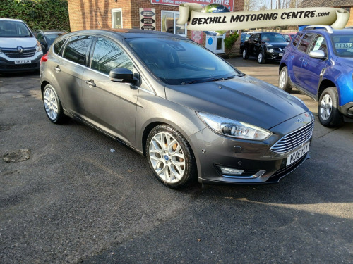 Ford Focus  1.0 EcoBoost 125 Titanium X 5dr**HALF LEATHER**HEATED SEATS**