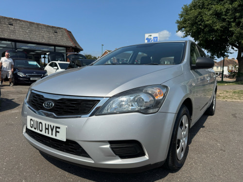 Kia ceed 1.4 1 5dr