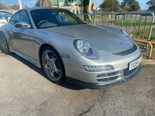 Porsche 911  3.6 997 Carrera Coupe 2dr Petrol Manual (266 g/km, 325 bhp)