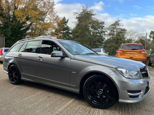 Mercedes-Benz C-Class C250 2.1 C250 CDI BlueEfficiency Sport Edition 125 G-Tronic+ Euro 5 (s/s) 5dr