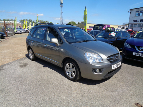 Kia Carens  2.0 GST 7 SEAT