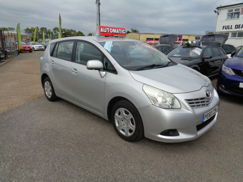 Toyota Verso  1.6 7 SEAT T2 VALVEMATIC  5-Door