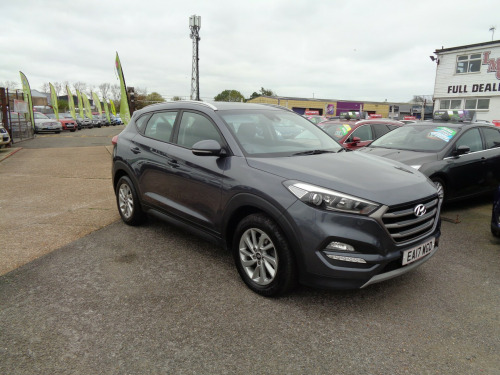 Hyundai Tucson  AUTOMTIC 1.7 CRDI SE BLUE DRIVE 5-Door