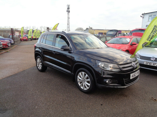 Volkswagen Tiguan  2.0 AUTOMATIC MATCH TDI BLUEMOTION TECH 4MOTION DSG 5-Door