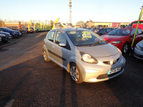 Toyota AYGO  1.0 VVT-I PLUS 5-Door