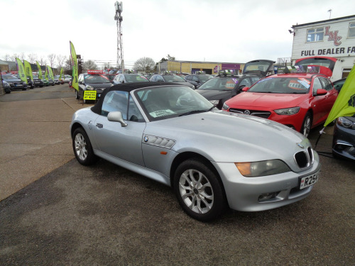 BMW Z3  1.9 Z3 ROADSTER CONVERTIBLE 2-Door