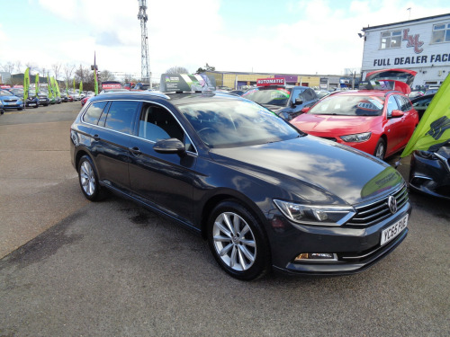 Volkswagen Passat  2.0 SE BUSINESS TDI BLUEMOTION TECHNOLOGY 5-Door