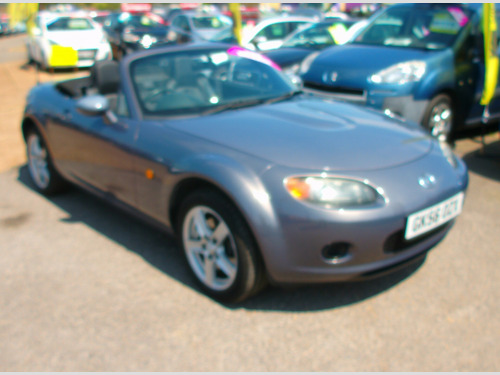 Mazda MX-5  1.8I CONVERTIBLE 2-Door