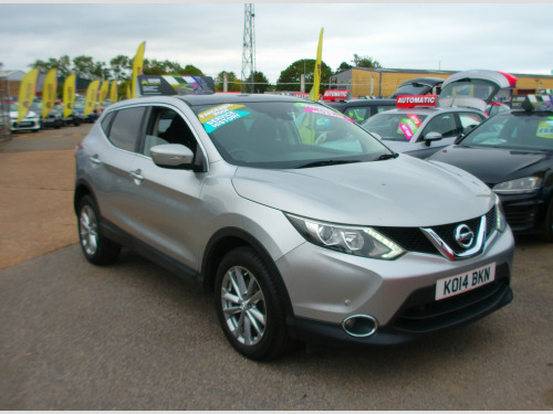 Nissan Qashqai  1.5DCI ACENTA PREMIUM 5-Door