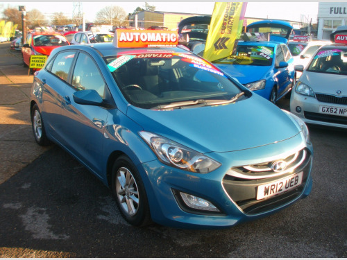 Hyundai i30  Automatic 1.6 Active Hatchback 5dr Petrol 