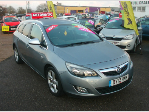 Vauxhall Astra  AUTOMATIC 2.0 CDTi SRi Sports Tourer 5dr Diesel 