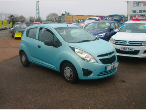 Chevrolet Spark  1.0i Hatchback 5dr Petrol Manual Euro 5 (68 ps) 