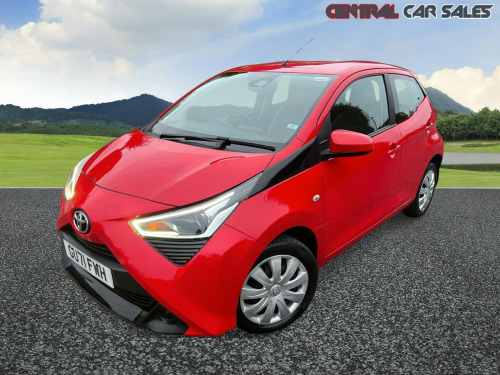Toyota AYGO  1.0 VVT-i x-play Hatchback 5dr Petrol x-shift Euro 6 (Safety Sense) (71 ps)