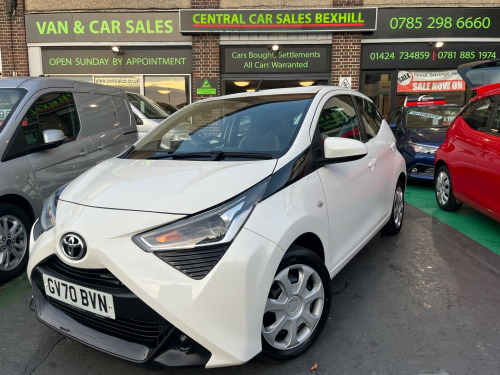 Toyota AYGO  1.0 VVT-i x-play Hatchback 5dr Petrol Manual Euro 6 (Safety Sense) (71 ps) 