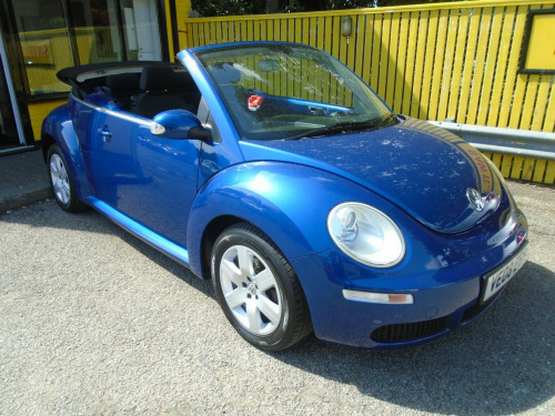 Volkswagen Beetle  1.6 Luna 2dr