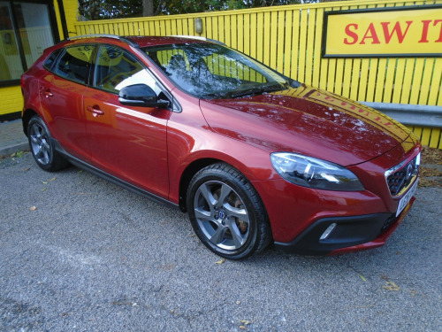 Volvo V40  D2 [120] Cross Country Lux 5dr Geartronic