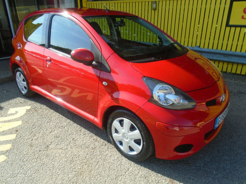 Toyota AYGO 1.0 VVT-i + 5dr